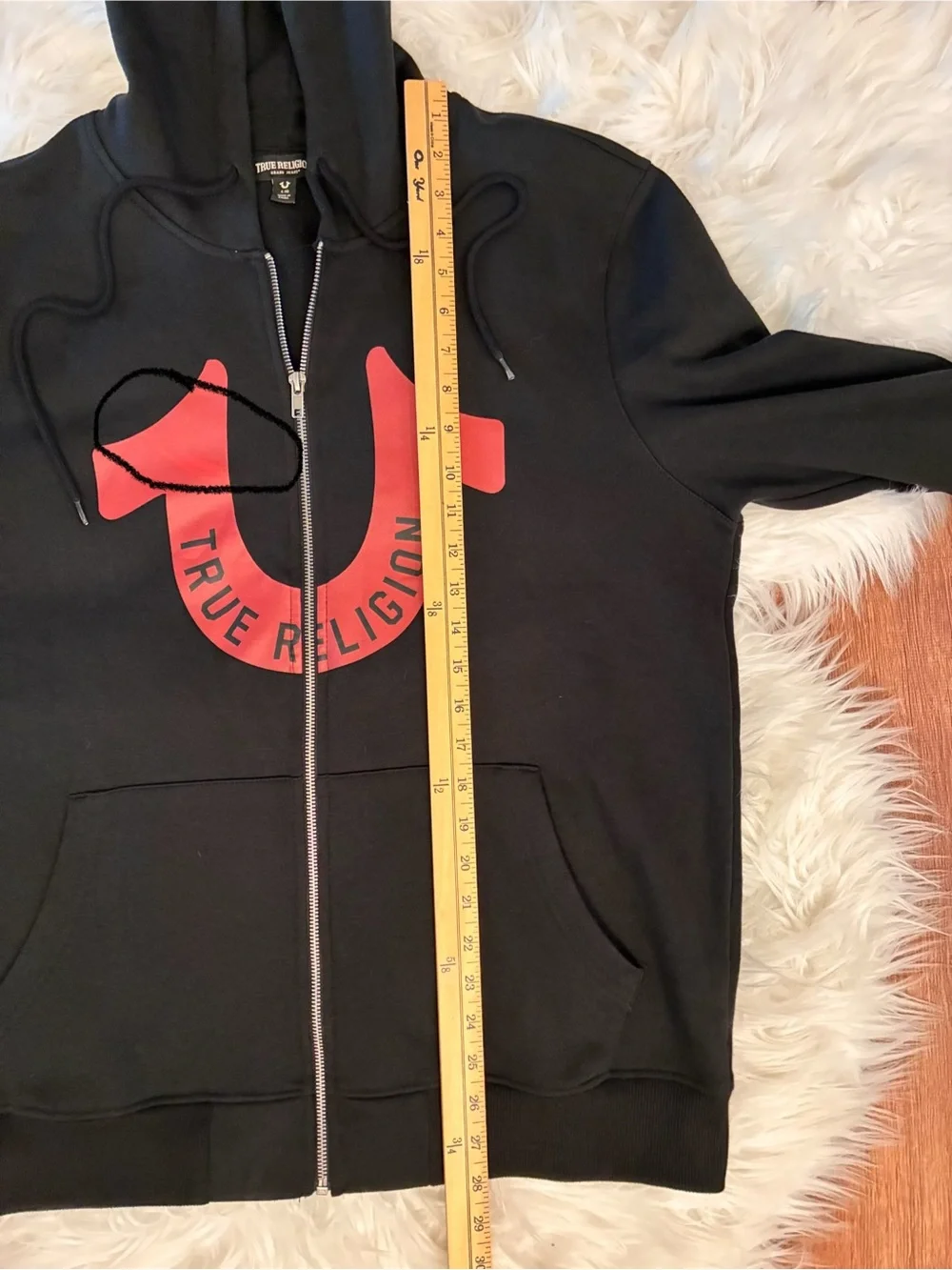 True Religion Mens Big Horseshoe TR Black Red Zip Hoodie Large 107182 *Flaw